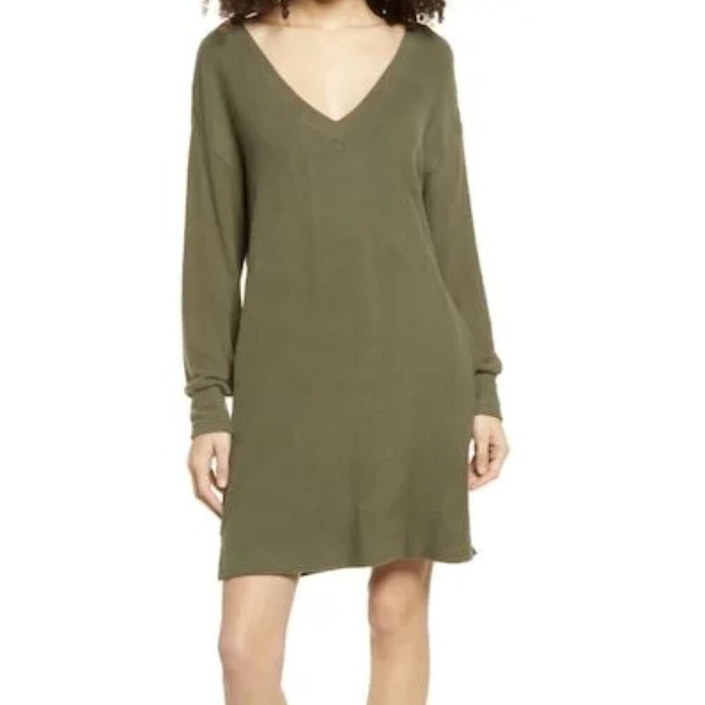 Socialite Olive Long Sleeve Double V-Neck Dress Size XS NWT